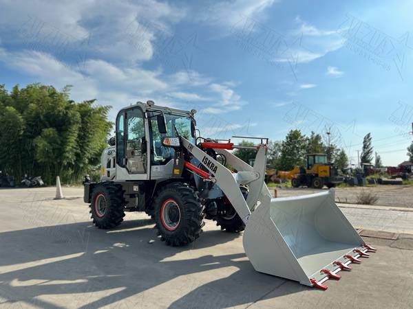 Фронтальный погрузчик ISKRA ZL15 - Фото №4 ISKRA ZL15 - Фото №4