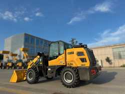 Фронтальный погрузчик ISKRA ZL20E - Миниатюра №5 ISKRA ZL20E - Миниатюра №5