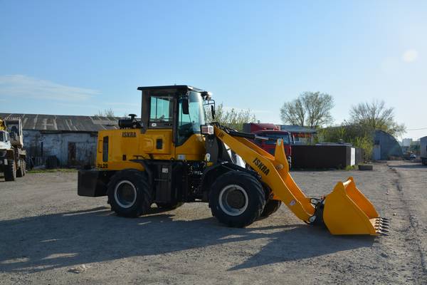 Фронтальные погрузчики - Случайное фото к тексту №4