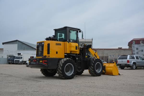 Фронтальные погрузчики - Случайное фото к тексту №1