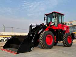 Фронтальный погрузчик ZVEZDA ZL32 - Миниатюра №1 ZVEZDA ZL32 - Миниатюра №1