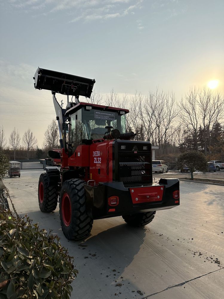 Фронтальный погрузчик ZVEZDA ZL32 - Фото №12 ZVEZDA ZL32 - Фото №12